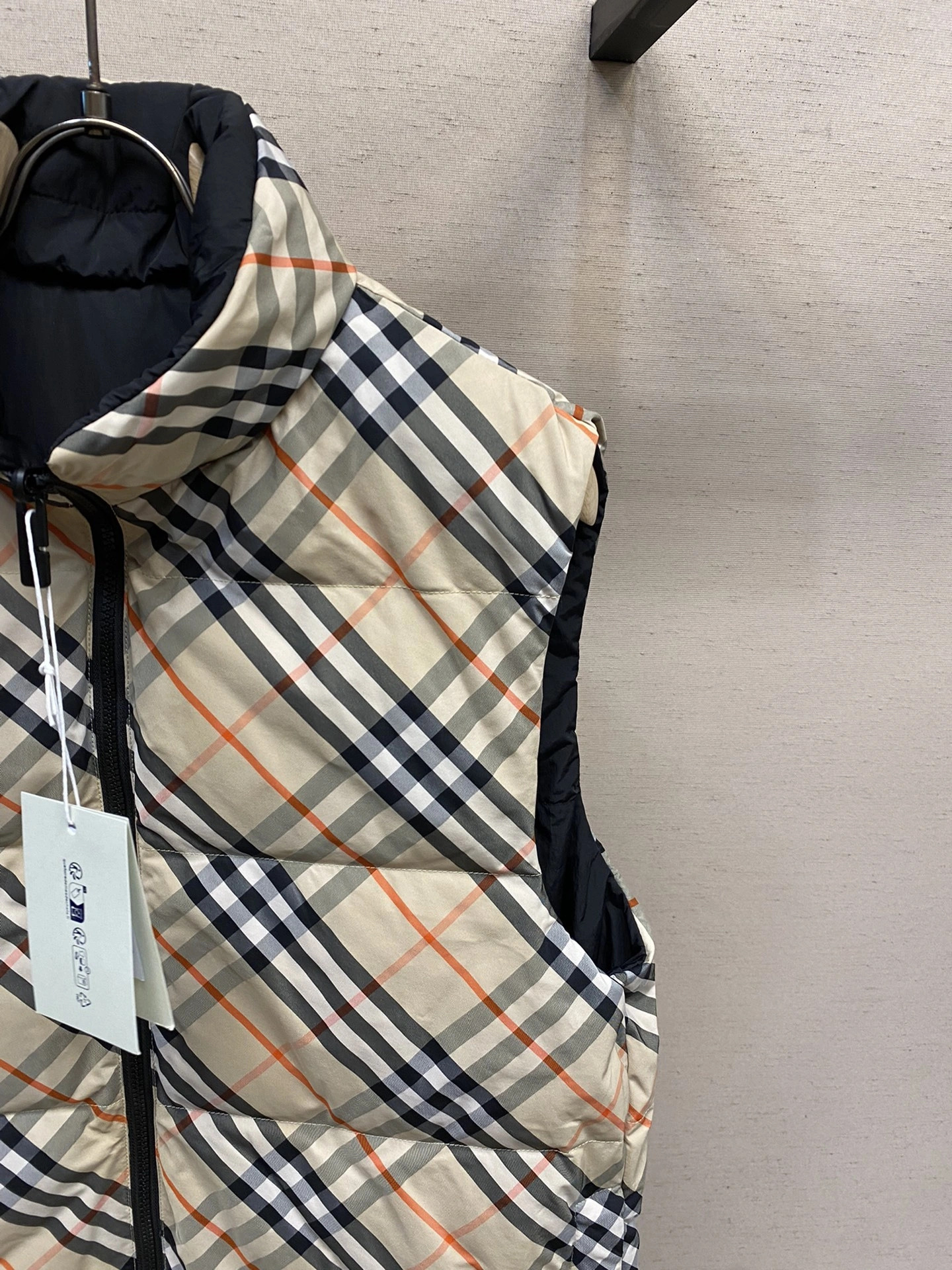 wg.luxury-- 2ur25rry reversible Down jacket white duck down item:E-F501J1002H